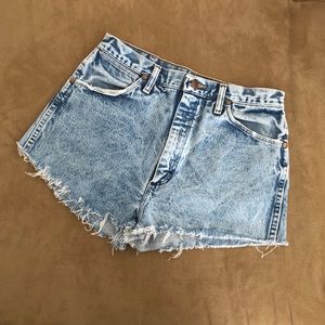 Vintage Wrangler High Waisted Shorts